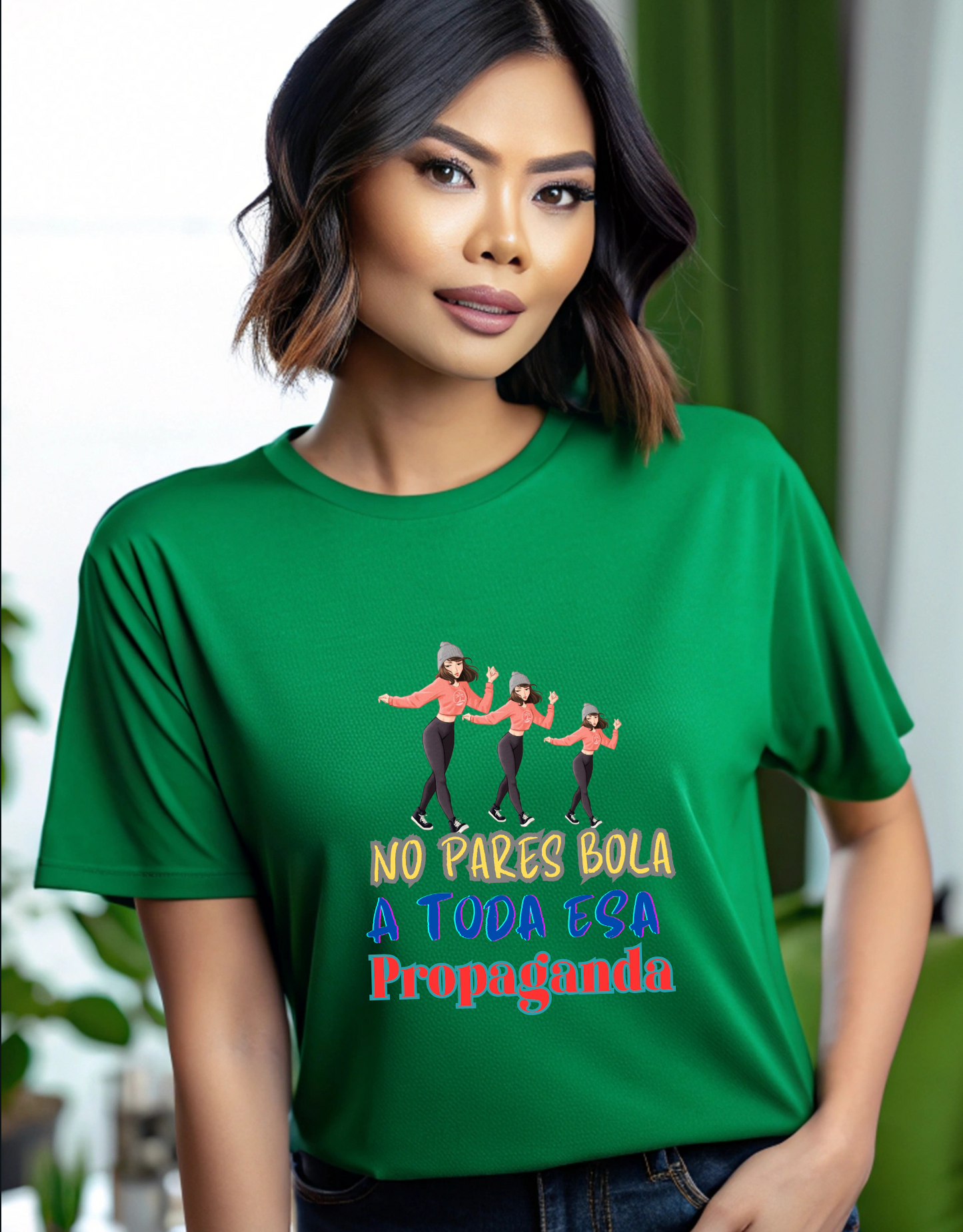 No Pares Bola a Toda Esa Propaganda - T-Shirt